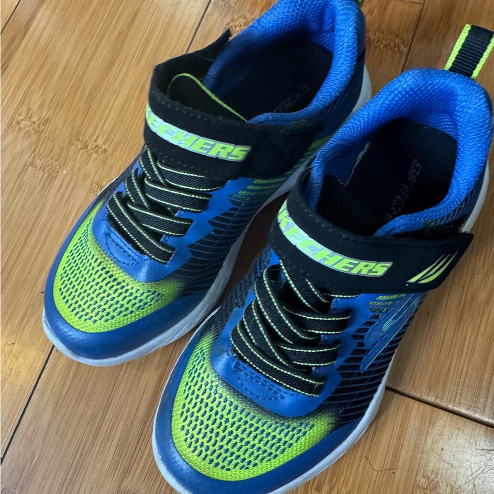 Skechers Blue and Green Sneakers with Velcro Strap